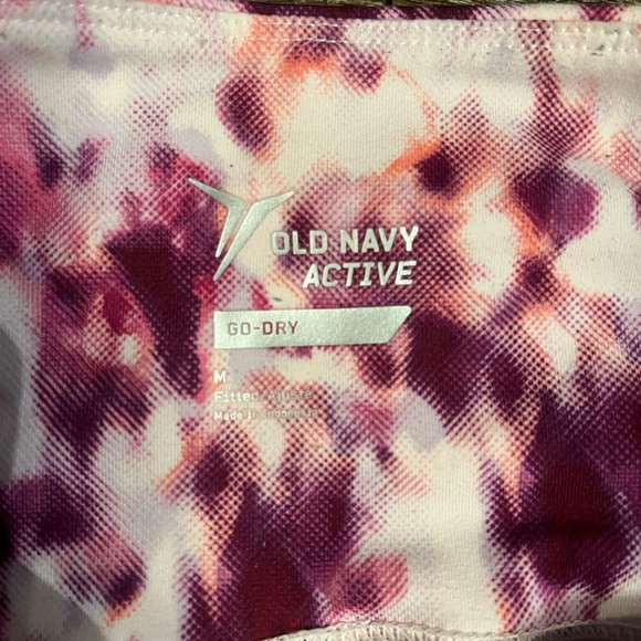 Old Navy | Go-Dry High-Rise Printed Compression Crop Leggings Size Medium - Picture 5 of 5